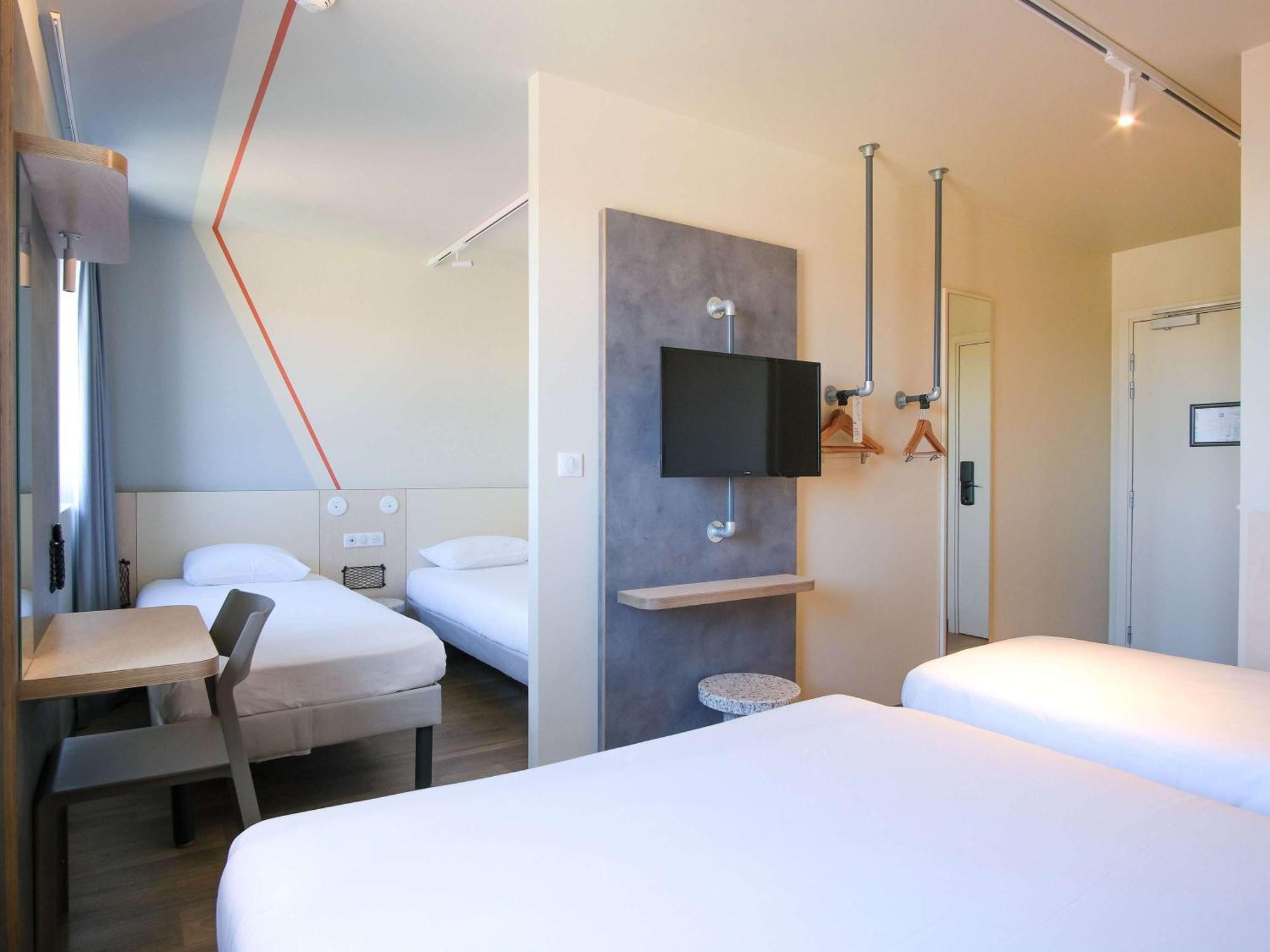 Ibis Budget Toulouse Labege Exterior photo