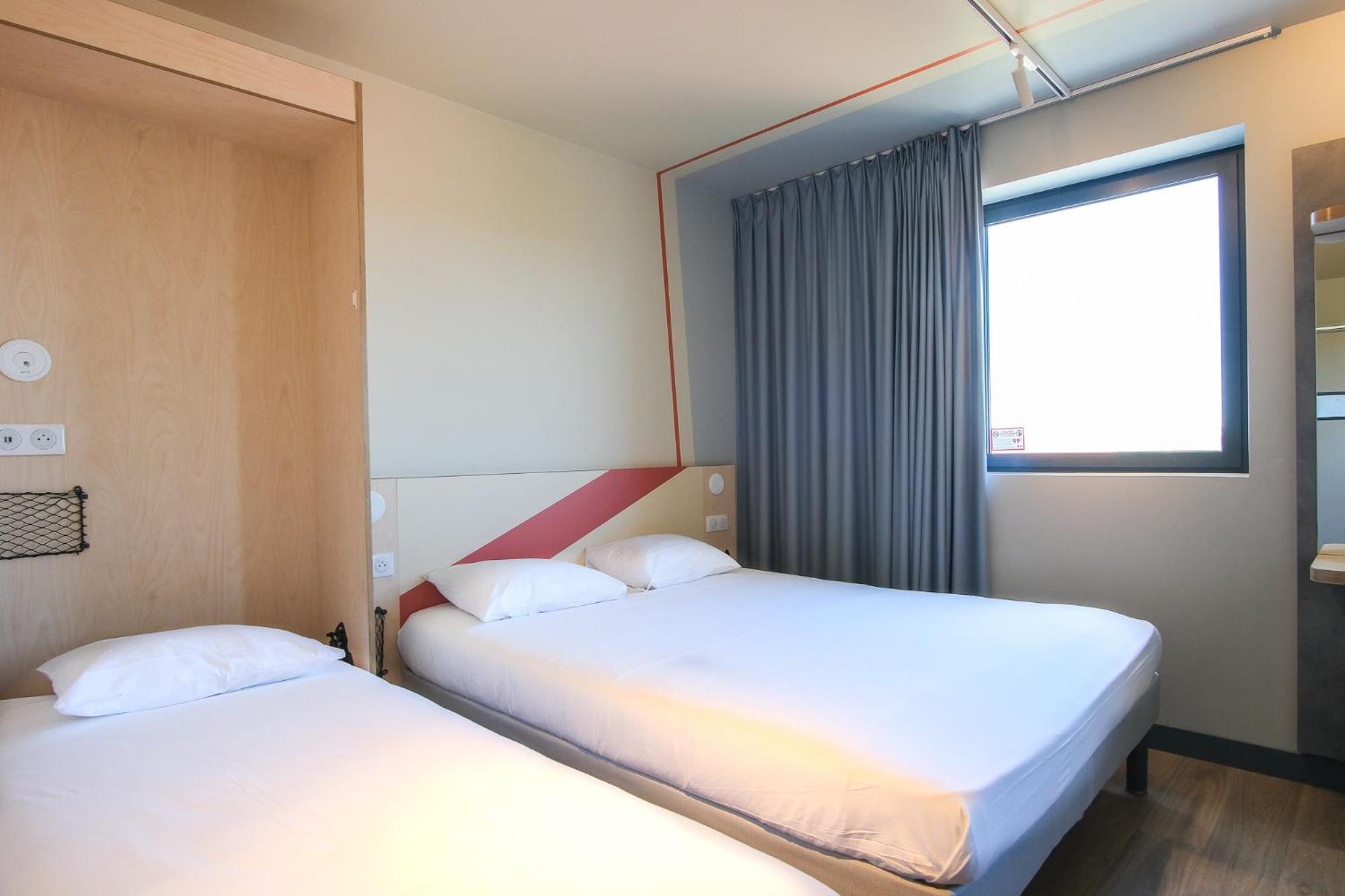 Ibis Budget Toulouse Labege Exterior photo
